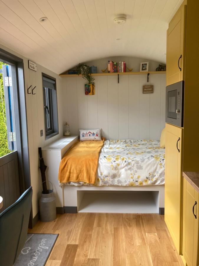 Atlantic Way Shepherd Hut Мовилл Экстерьер фото