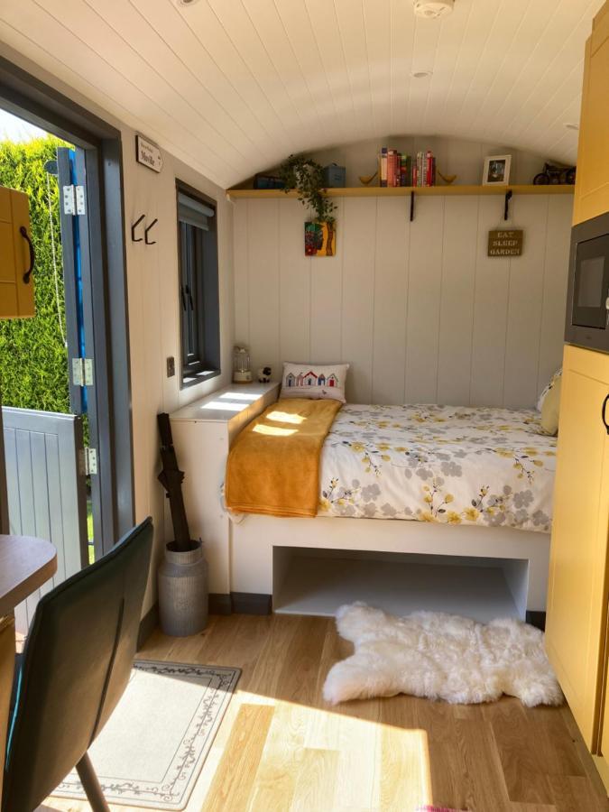 Atlantic Way Shepherd Hut Мовилл Экстерьер фото
